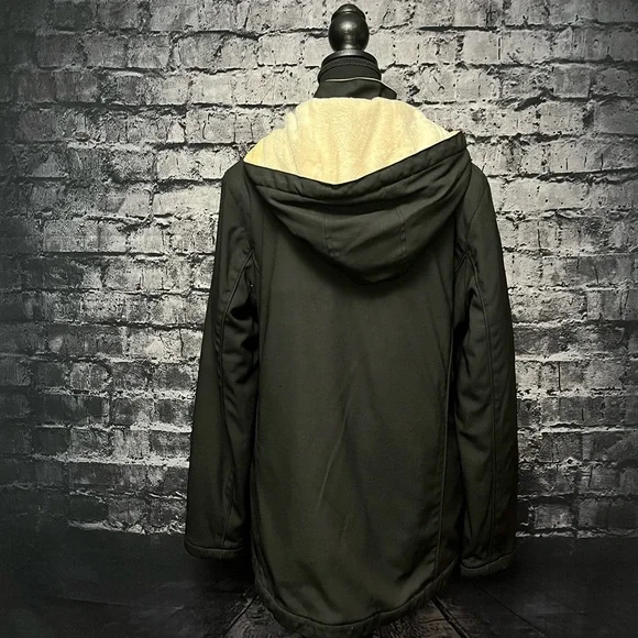 Weatherproof Jacket - Picture 5 of 8